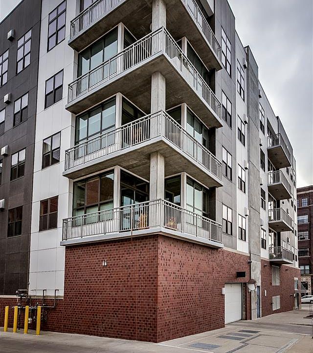 1st image of 1308 Jackson St Suite 408