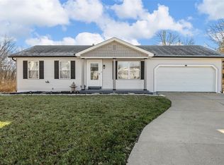 22 Fort Zumwalt Dr, O'Fallon, MO 63366
