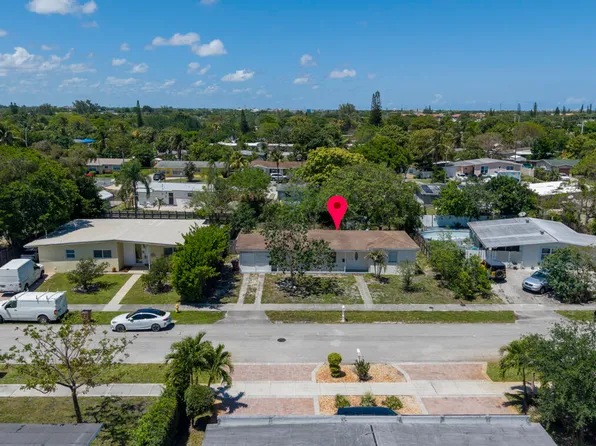 261 NE 42nd Street, Pompano Beach, FL 33064