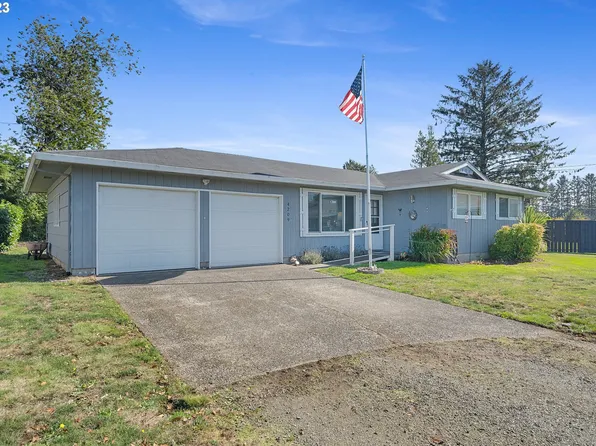 4209 Dogwood Ave, Tillamook, OR 97141