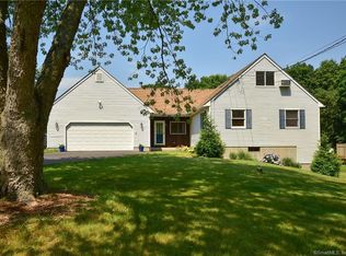 52 Norton Rd, Broad Brook, CT 06016