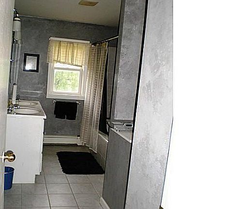 4th image of 3050 Cherry Valley Tpke