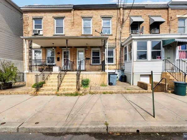 717 Devon St, Kearny, NJ 07032