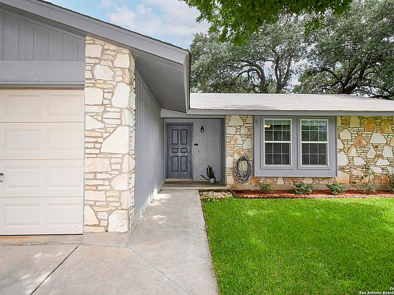 4th image of 2923 TIMBER VIEW DR