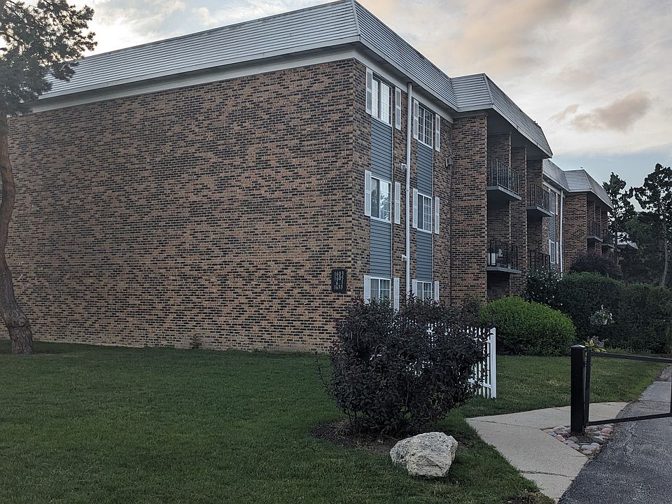 1st image of 1511 N Windsor Dr