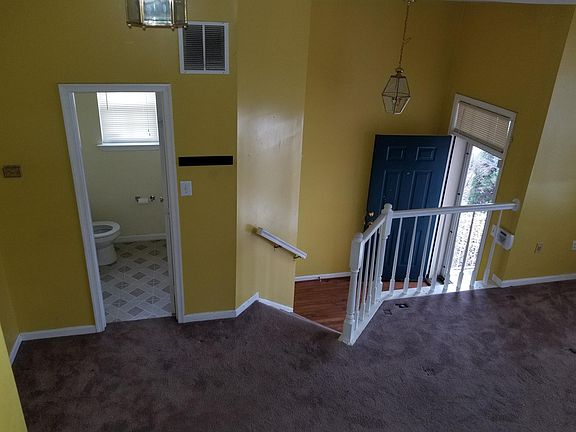 3rd image of 3288 Gina Pl