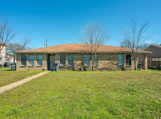 2628 Cottonwood Ln, Balch Springs, TX 75180