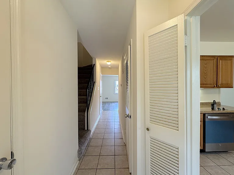4104 Sideburn Rd — Photo 2