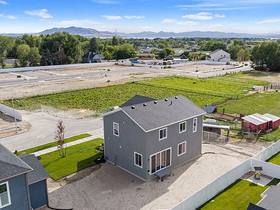 3rd image of 2304 W 1130th Ln N #18