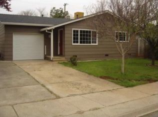 2058 Martian Way, Redding, CA 96002