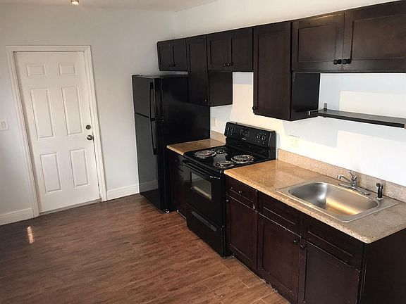 3rd image of 1533 NW 2nd St #131-U
