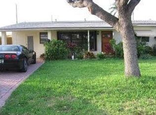 1621 NE 34th St, Pompano Beach, FL 33064