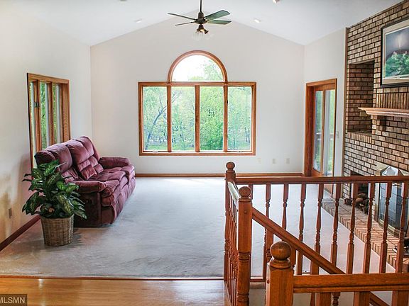 5th image of 4570 Palmgren Ln NE