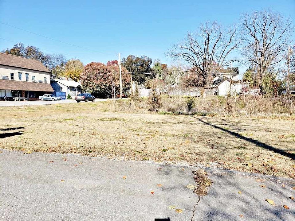 2nd image of Carter Ave