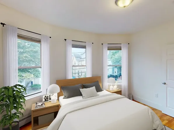 21 Rossmore St, Somerville, MA