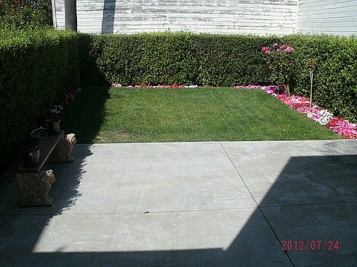 4th image of 875A Geneva Ave
