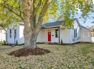 53 E Harrison St, Mooresville, IN 46158