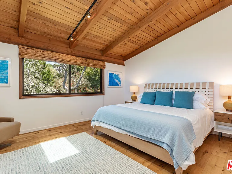 28873 Boniface Dr — Photo 12