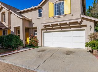 1857 Hemingway Dr, Salinas, CA 93906