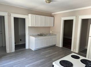 77 Wall St #C, Waterbury, CT 06705