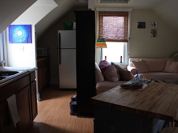 2nd image of 147 North Ave