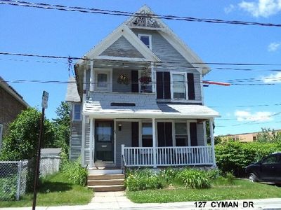 127 Cyman Dr, Chicopee, MA, 01013