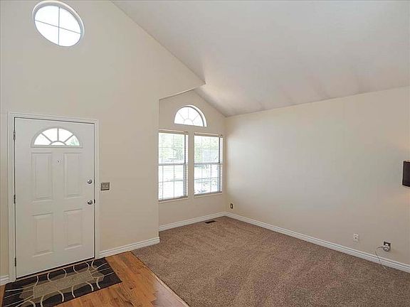 3rd image of 1168 N Antilles Cir