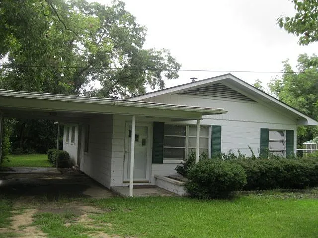 411 Bonnie St
