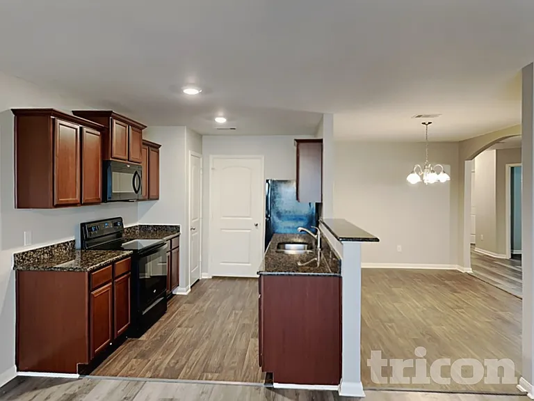7918 Distant Harbor Rd — Photo 5
