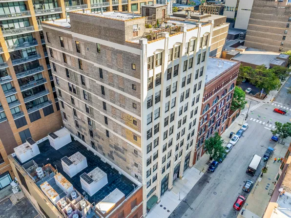 523 S Plymouth Ct APT 504, Chicago, IL 60605