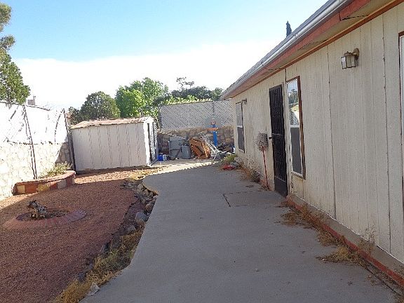 2nd image of 1512 Sierra Bonita Dr