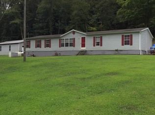 554 Sand Run Rd, Weston, WV 26452