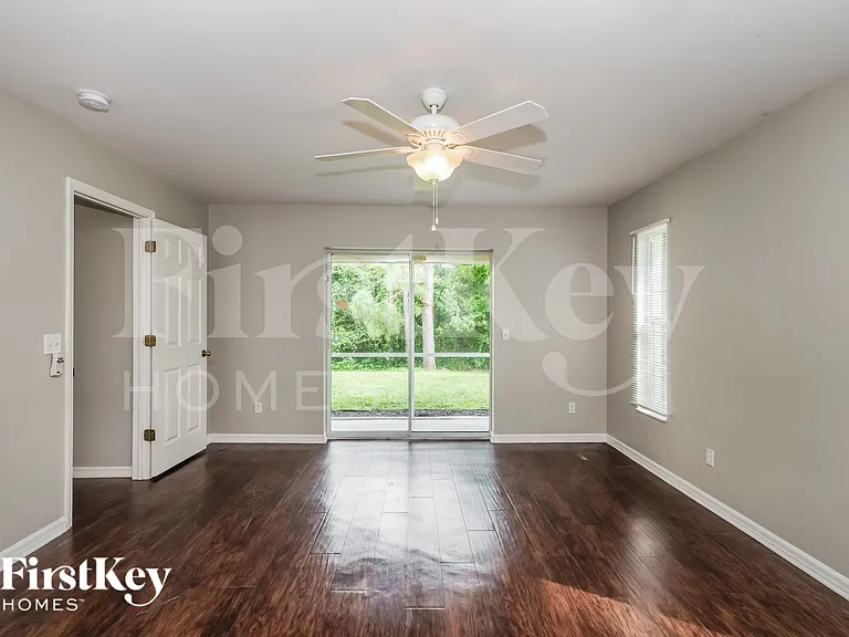 8097 Albatross Rd — Photo 7