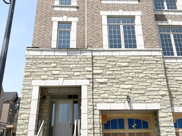 2 Phillipsen Way, Markham, ON L3S 0E9