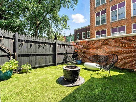 35 Manhattan Ave FLOOR 1, Jersey City, NJ 07307