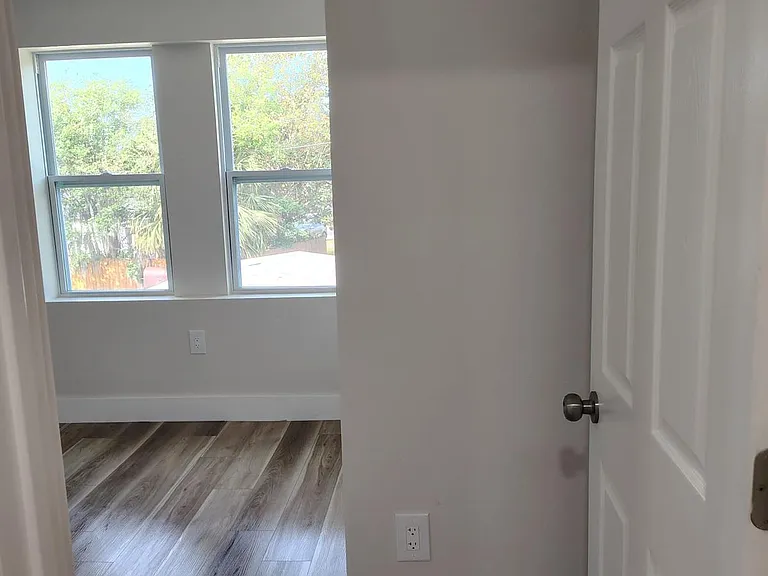 475 Umatilla Blvd #22 — Photo 11