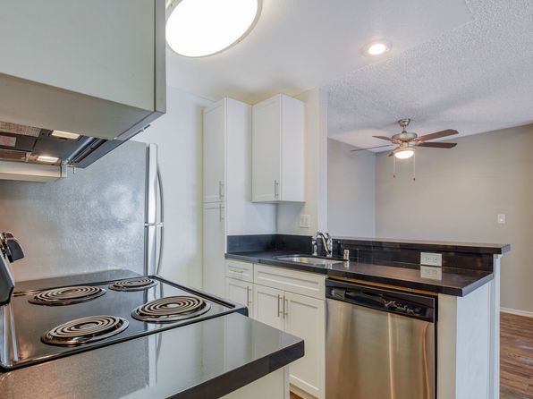 415 Herondo St #P379A