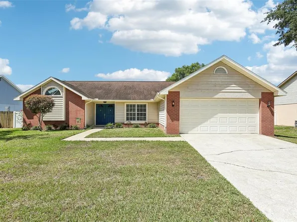 1421 Buckner Rd, Valrico, FL 33596