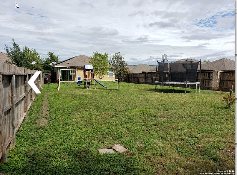 2nd image of 1002 Daffodil Way