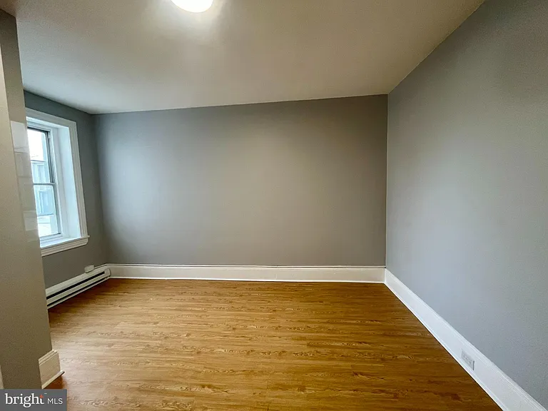 4417 Walnut St #3F — Photo 12