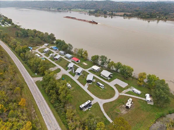 3235 U S Route 52, Felicity, OH 45120