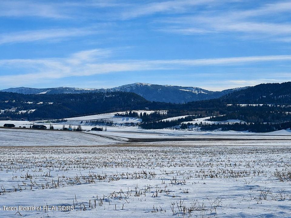 2nd image of 8720 Appaloosa Ridge Trl