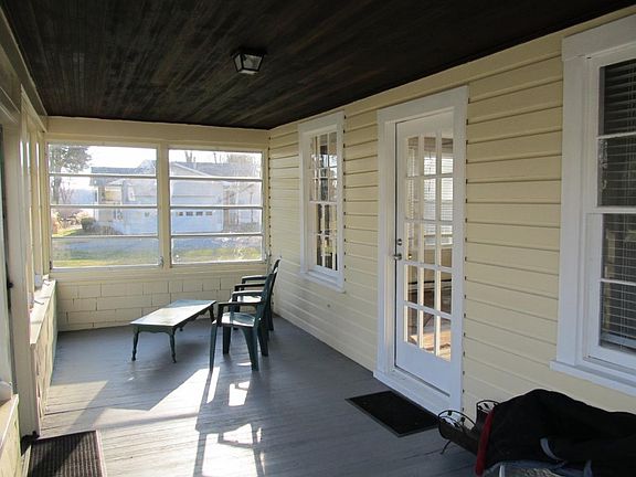 Three Season Porch