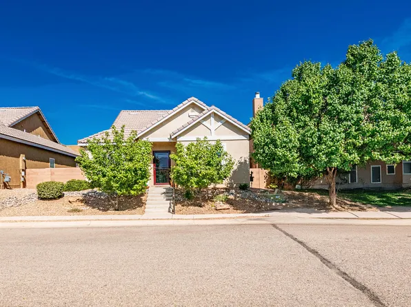 859 Palo Duro Dr, Bernalillo, NM 87004