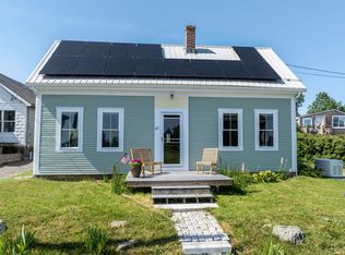 41 Washington St, Lubec, ME 04652