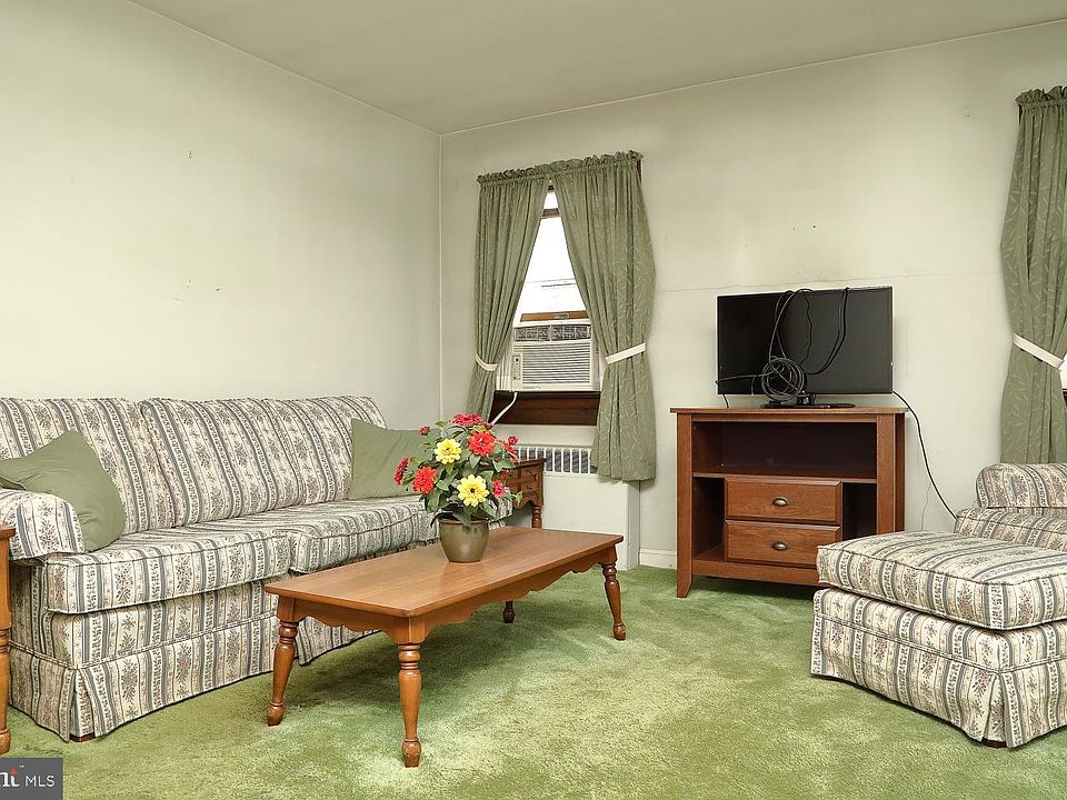 108 Essex St Marietta, PA Zillow Apartments for Rent in Marietta