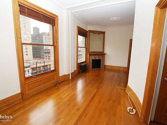2nd image of 225 W 80th St APT 8C