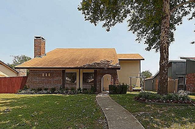 1st image of 3130 Castle Rock Ln