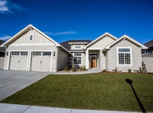 4009 Crystal Springs Dr, Medford, OR