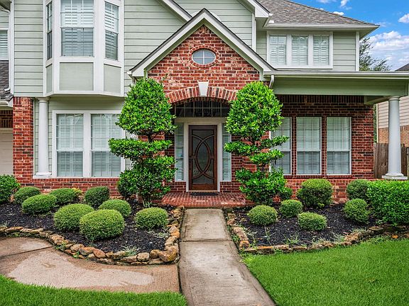 2nd image of 8026 Trophy Place Dr